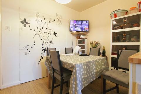 46 Normanton Park, London, E4 6HF