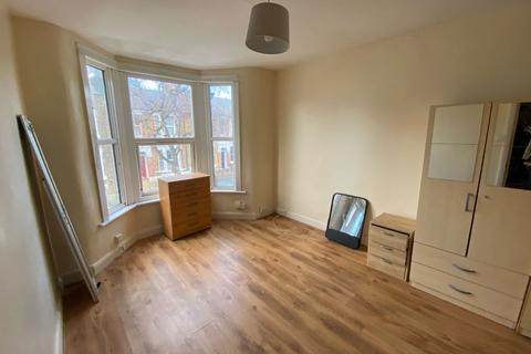 3 bedroom terraced house for sale, 70 Scotts Road, Leyton, London, E10 6LW