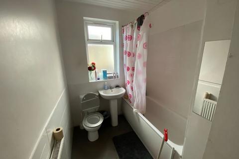 70 Scotts Road, London, E10 6LW