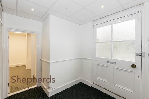 Property to rent, High Street, Cheshunt EN8