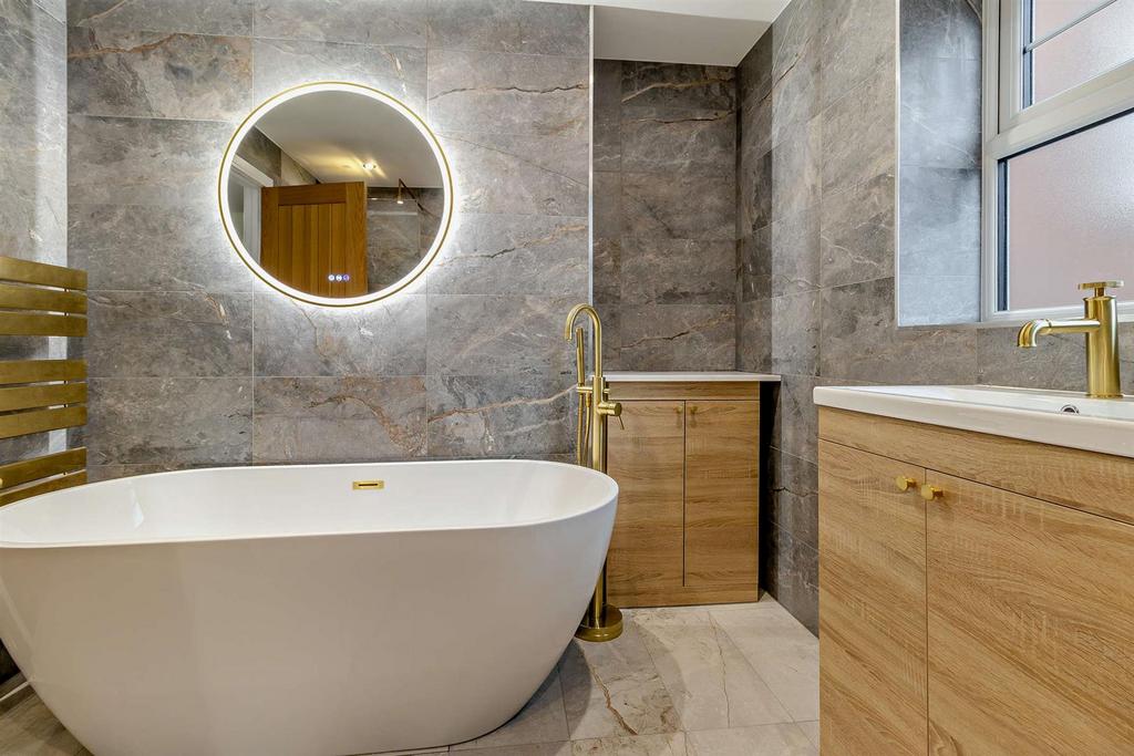 Family bathroom