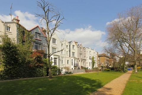 Alma Square, St John's Wood, London, NW8