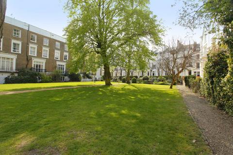 Alma Square, St John's Wood, London, NW8