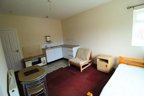 Studio to rent, Napier Street, South Bank, Middlesbrough TS6