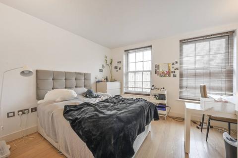 2 bedroom flat for sale, Owen Street, Angel, London, EC1V