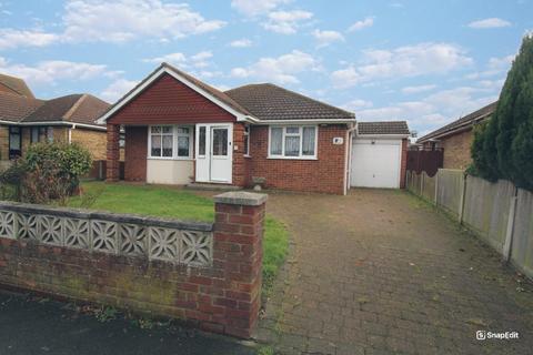 2 bedroom bungalow for sale, Stilwells, Rochford, Essex, SS4