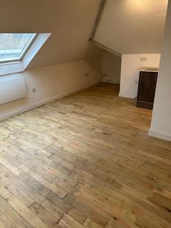 Studio to rent, Rosemary Lane, Camberley GU17