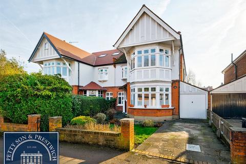 52 Felstead Road, London, E11 2QL