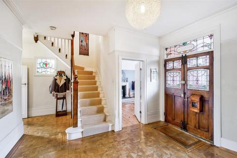52 Felstead Road, London, E11 2QL