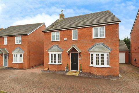 4 bedroom detached house for sale, Honeysuckle Road, Witham St. Hughs