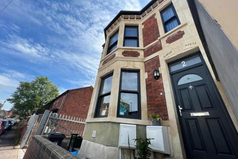 2 bedroom flat to rent, John Street, Bristol BS2