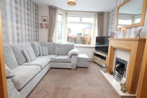13 Moorside Gardens, Bradford, BD2 3RE