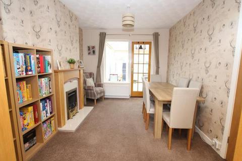 13 Moorside Gardens, Bradford, BD2 3RE