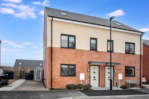 3 bedroom semi-detached house for sale, Chesterholm Avenue, The Rise, Newcastle upon Tyne, Tyne and Wear, NE15 6DG