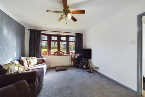 2 bedroom detached bungalow for sale, Grimshoe Road, Downham Market PE38