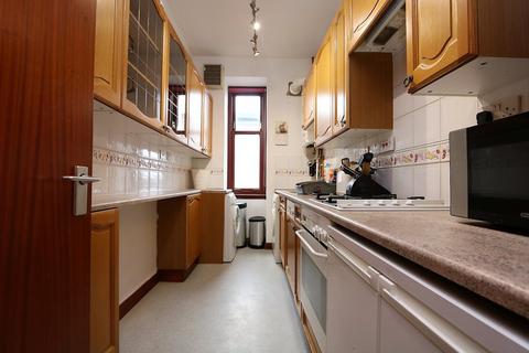 2 bedroom flat to rent, Dumbarton Road, Glasgow, G14