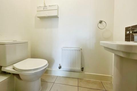 38 Henson Close, Whetstone, Leicester, LE8 6PJ