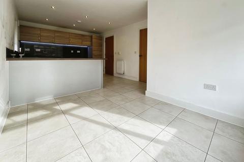 38 Henson Close, Whetstone, Leicester, LE8 6PJ