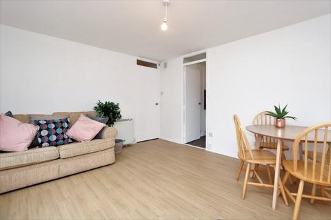 1 bedroom flat to rent, Cumlodden Drive, Glasgow, G20