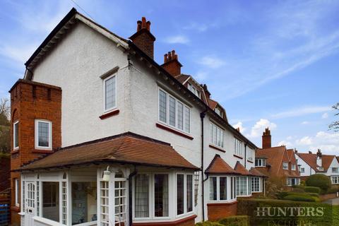 5 bedroom house for sale, Scalby Road, Scarborough