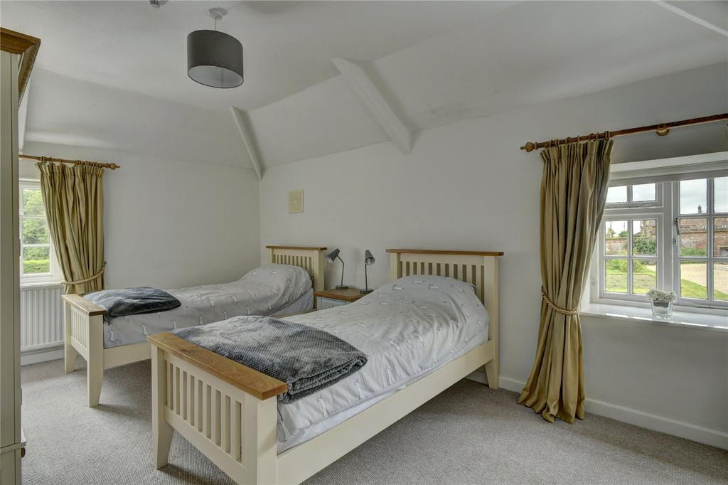 Cottage Bedroom 2