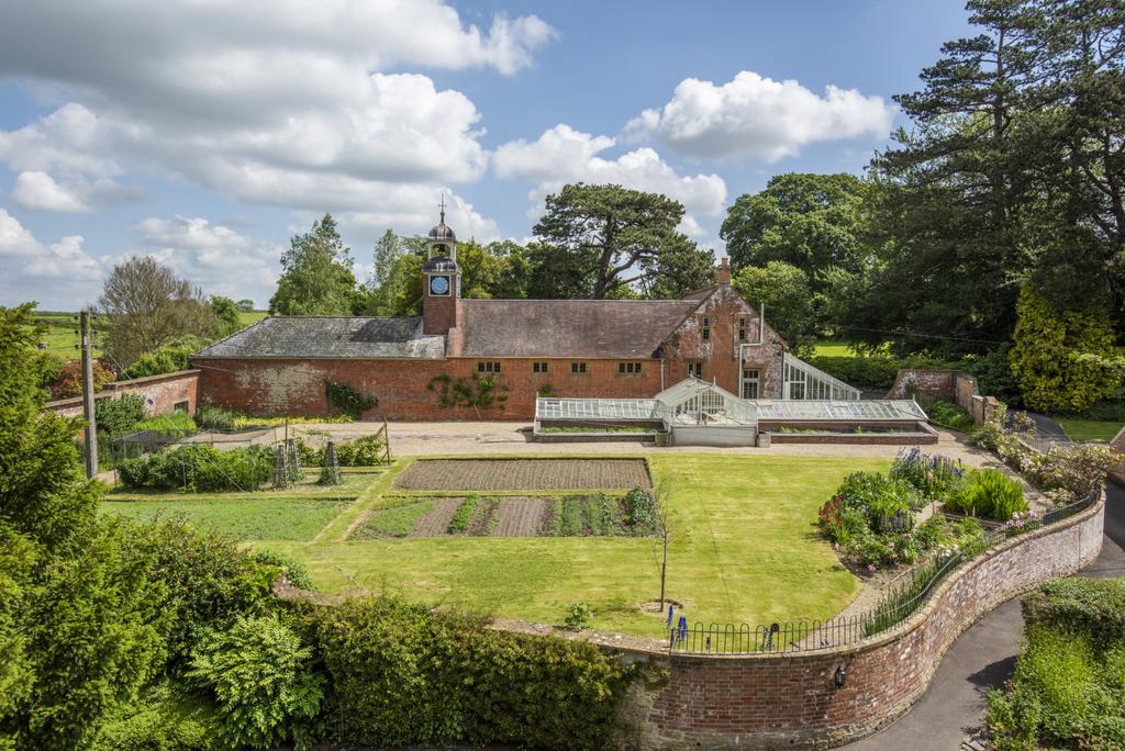 Walled Gardens
