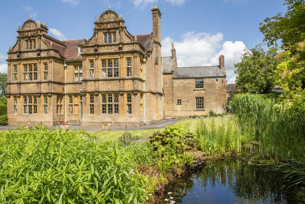 Thorne House