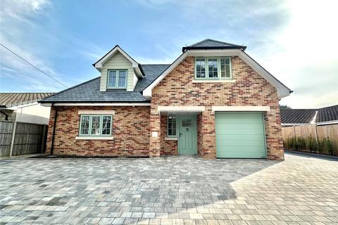 Sandy Lane, St. Ives, Ringwood, Dorset, BH24