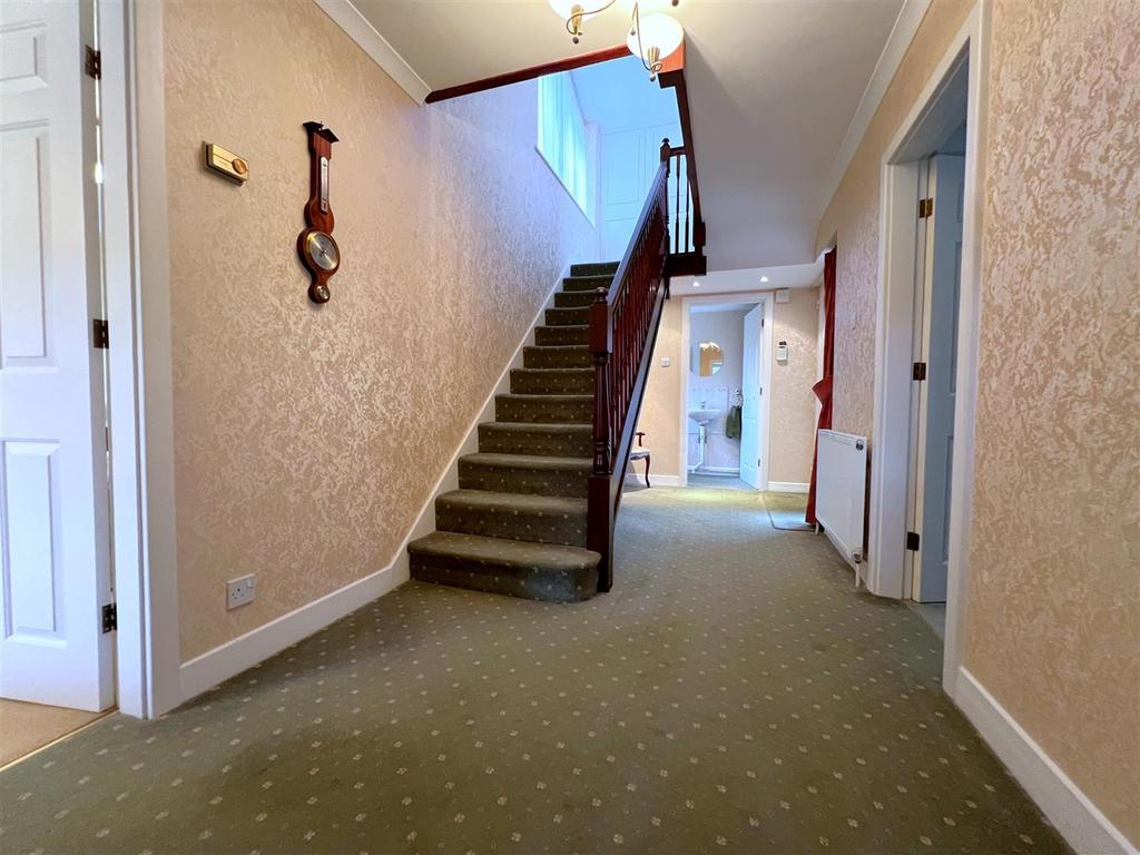 Hall.jpg
