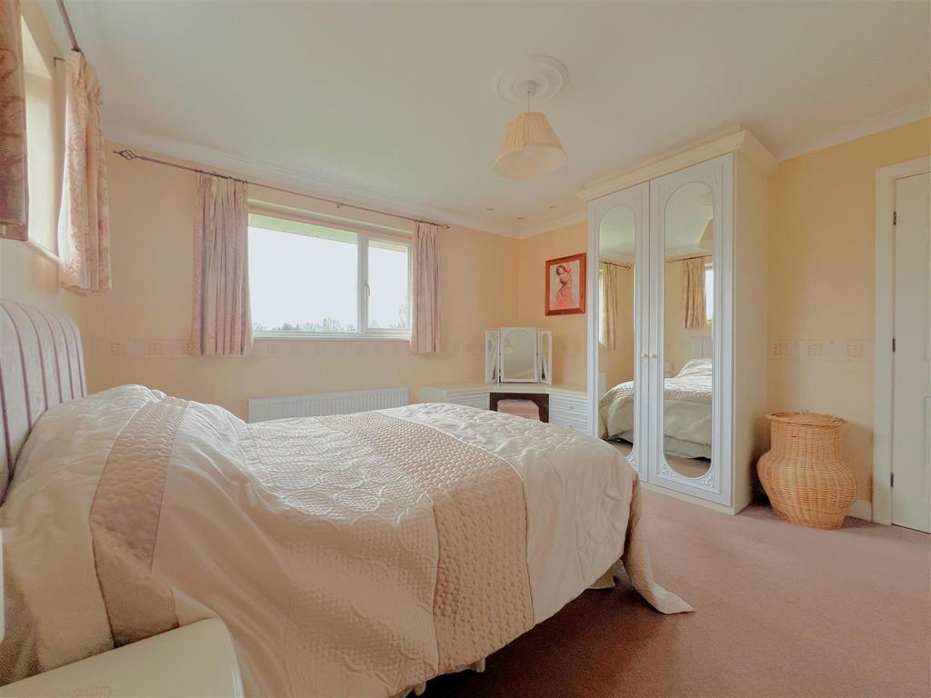 Bed 1.1.jpg