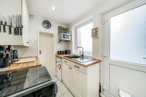 3 bedroom terraced house for sale, Stanley Street, Bedford