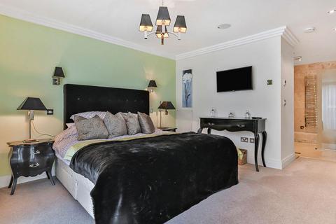 3 bedroom flat for sale, 2 Studland Road, Bournemouth