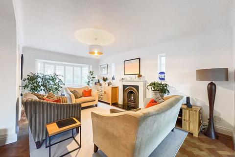 60 Wansunt Road, Bexley, DA5 2DJ