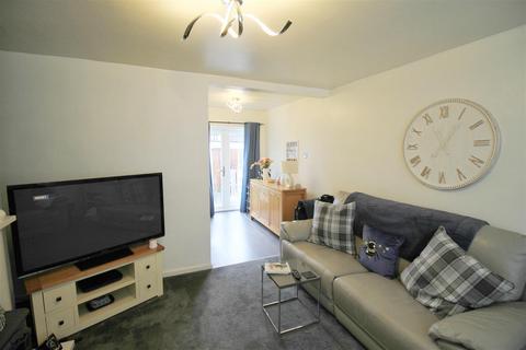 2 bedroom house for sale, Bradwen Close, Denton M34