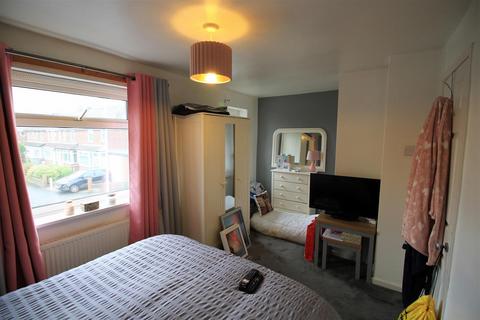14 Bradwen Close, Denton, Manchester, M34 7TD