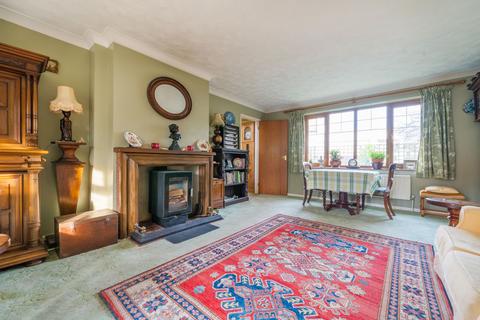 4 bedroom detached house for sale, Norwich Road, Cromer