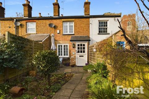 2 bedroom house for sale, Church Street, Staines-upon-Thames, Surrey, TW18