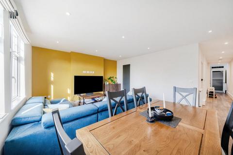 2 bedroom flat for sale, Chesham,  Buckinghamshire,  HP5