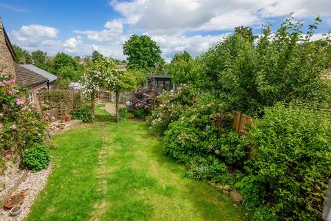 4 bedroom end of terrace house for sale, South Street, Middle Barton