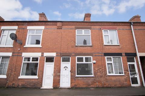 3 bedroom terraced house to rent, Victoria Road, Coalville, Leicestershire, LE67 3AG