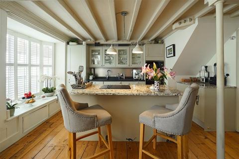 4 bedroom semi-detached house for sale, High Street, Wingham