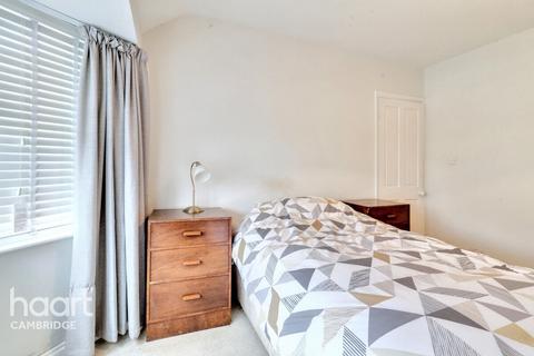 11 Kelvin Close, Cambridge, CB1 8DN