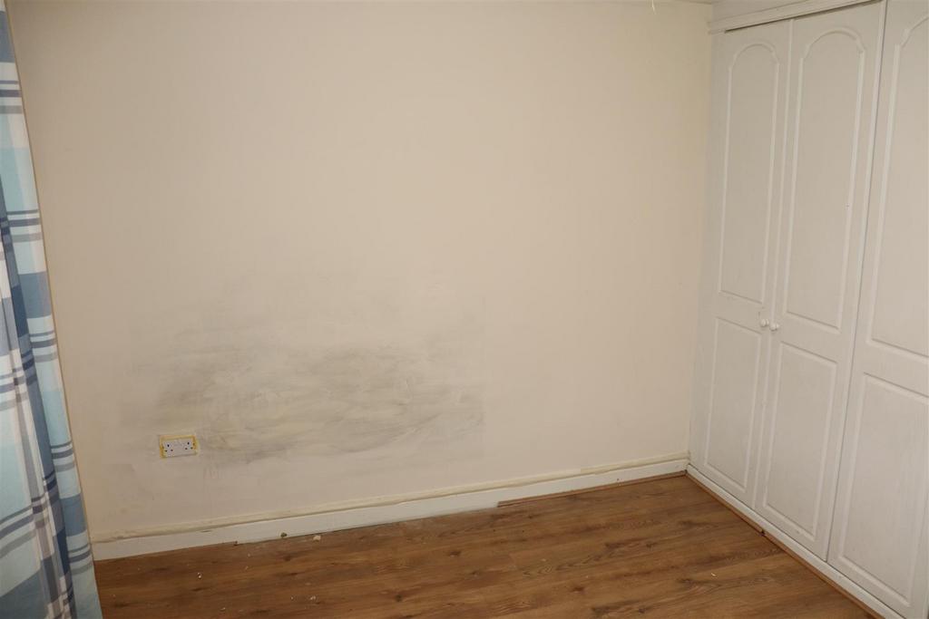 Img 7935.jpg