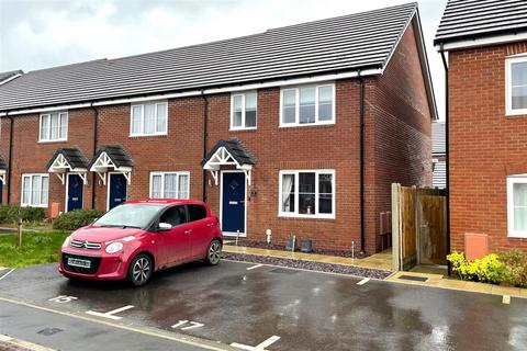 3 bedroom terraced house for sale, Rose Close, Wellington