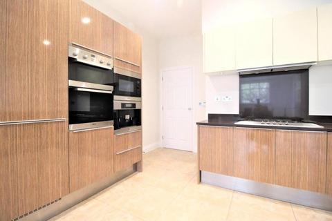 2 bedroom apartment to rent, JFK House Royal Connaught Drive, Bushey, Hertfordshire, WD23