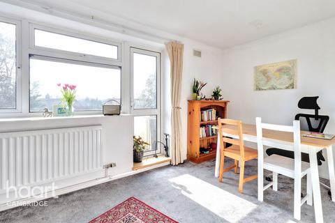 1 bedroom flat for sale, Arbury Court, Cambridge
