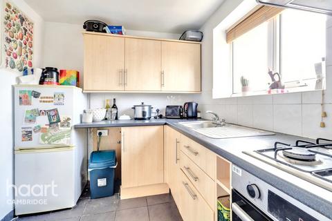 1 bedroom flat for sale, Arbury Court, Cambridge