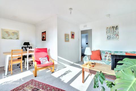 1 bedroom flat for sale, Arbury Court, Cambridge