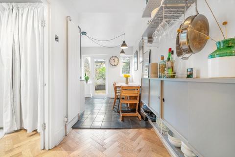 39 Brading Road, Brixton, London, SW2 2AP