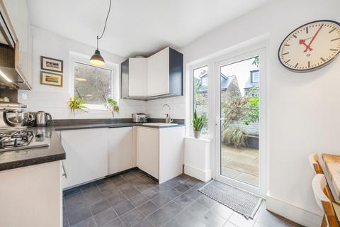 39 Brading Road, Brixton, London, SW2 2AP